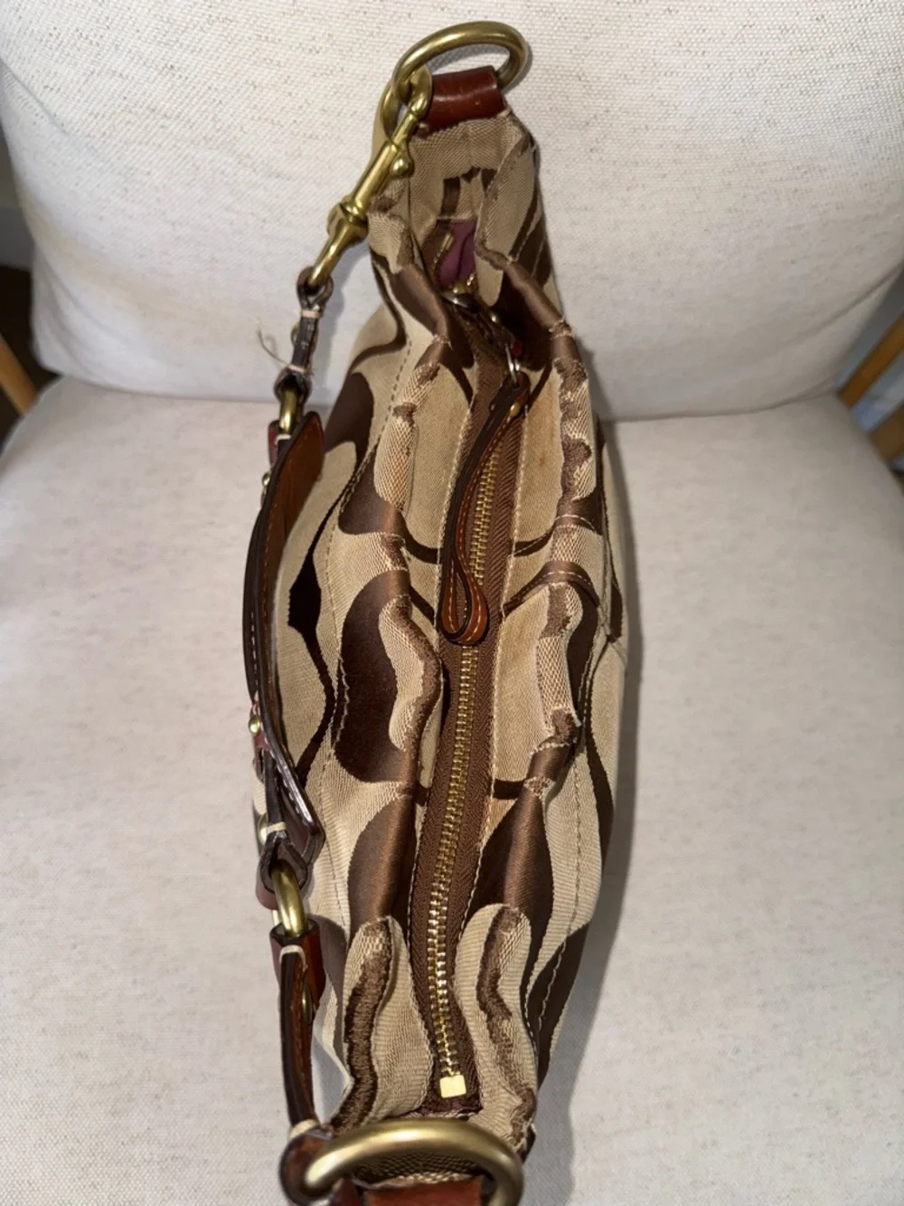 Coach Y2K Vintage Signature Carly Canvas Brown Tan Hobo Shoulder HandBag #10619